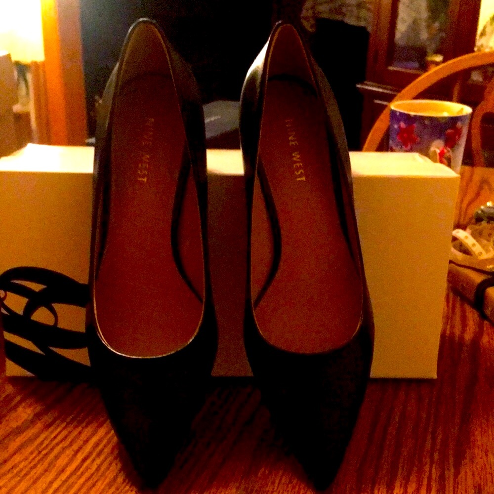 Nine West pumps